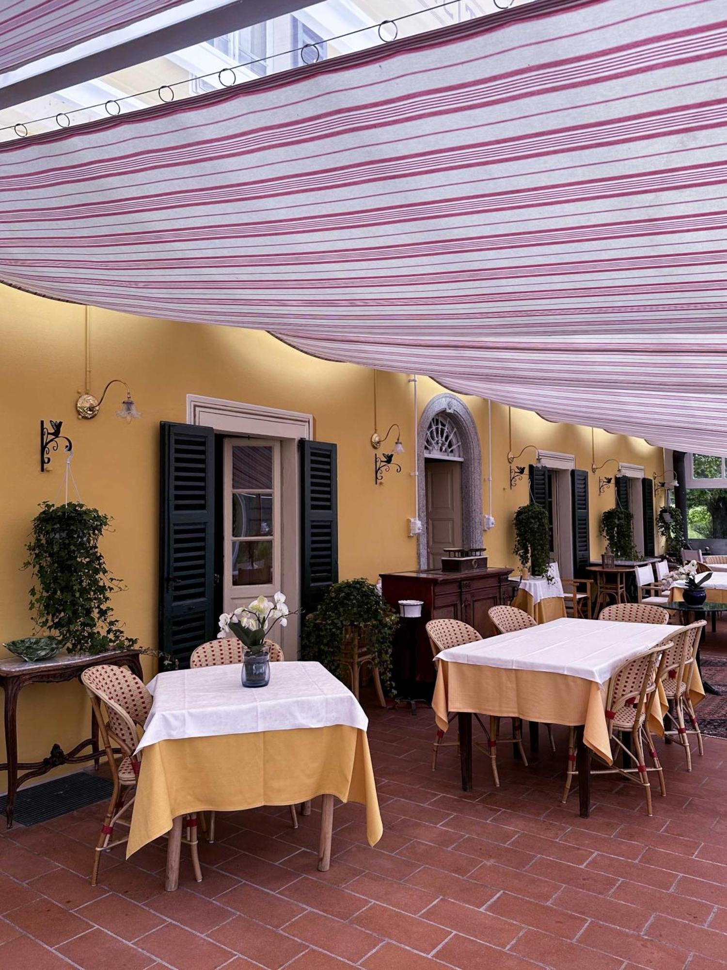 Hotel Villa Simplicitas San Fedele Intelvi Exteriör bild