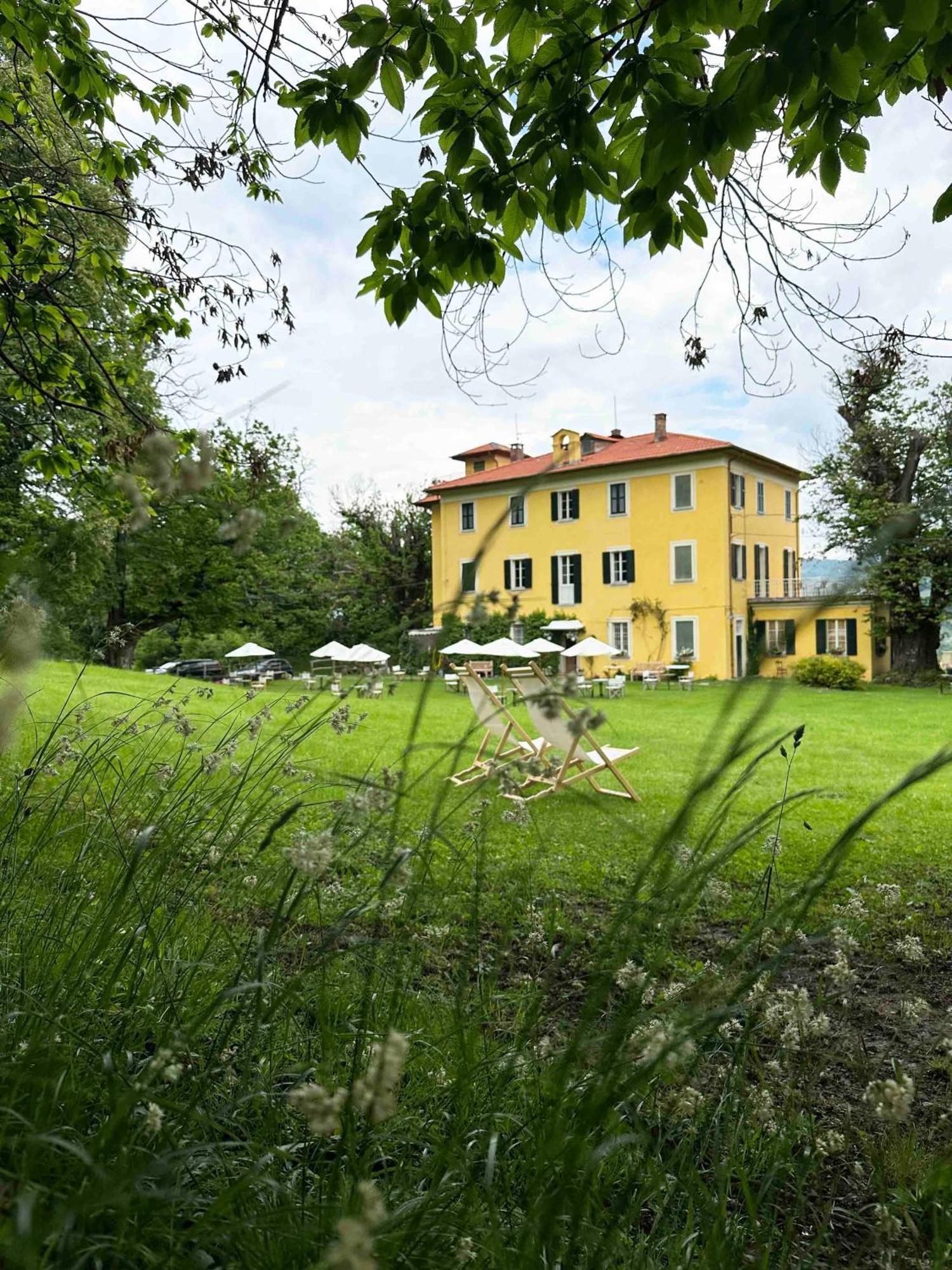 Hotel Villa Simplicitas San Fedele Intelvi Exteriör bild